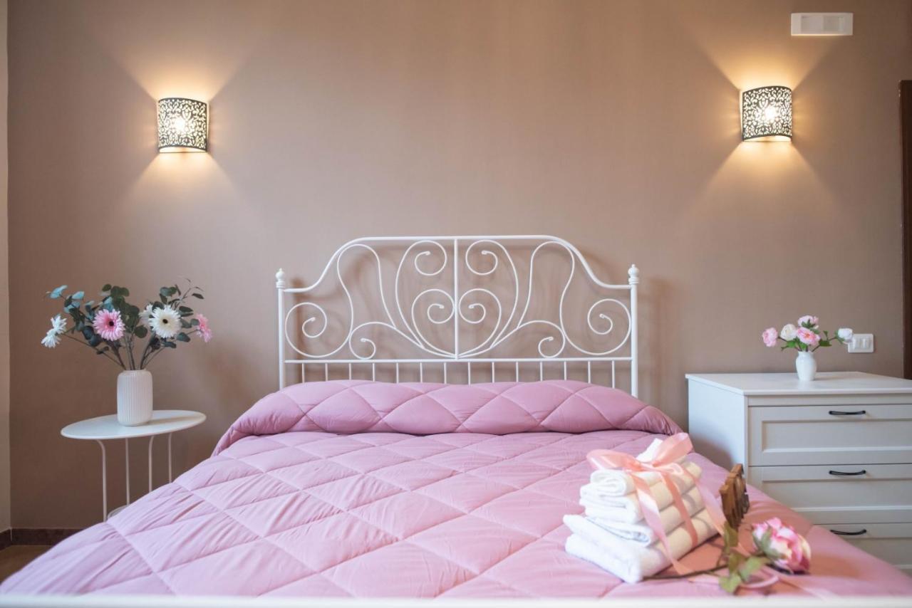 Il Vicolo Suite Rooms كاستل سان جورجيو المظهر الخارجي الصورة